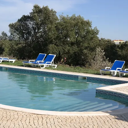 Alojamento de Acomodação e Pequeno-almoço Jema-holidays 3*