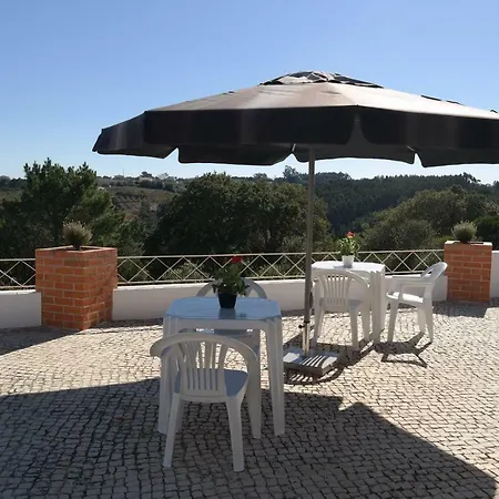Alojamento de Acomodação e Pequeno-almoço Jema-holidays 3*